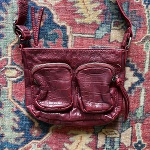 Bueno wine red snake skin Crossbody purse